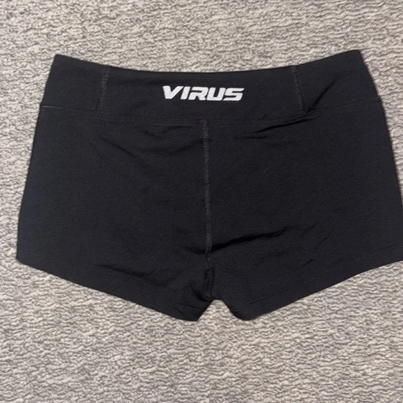 Virus Data Tech Shorts - Picture 5 of 8